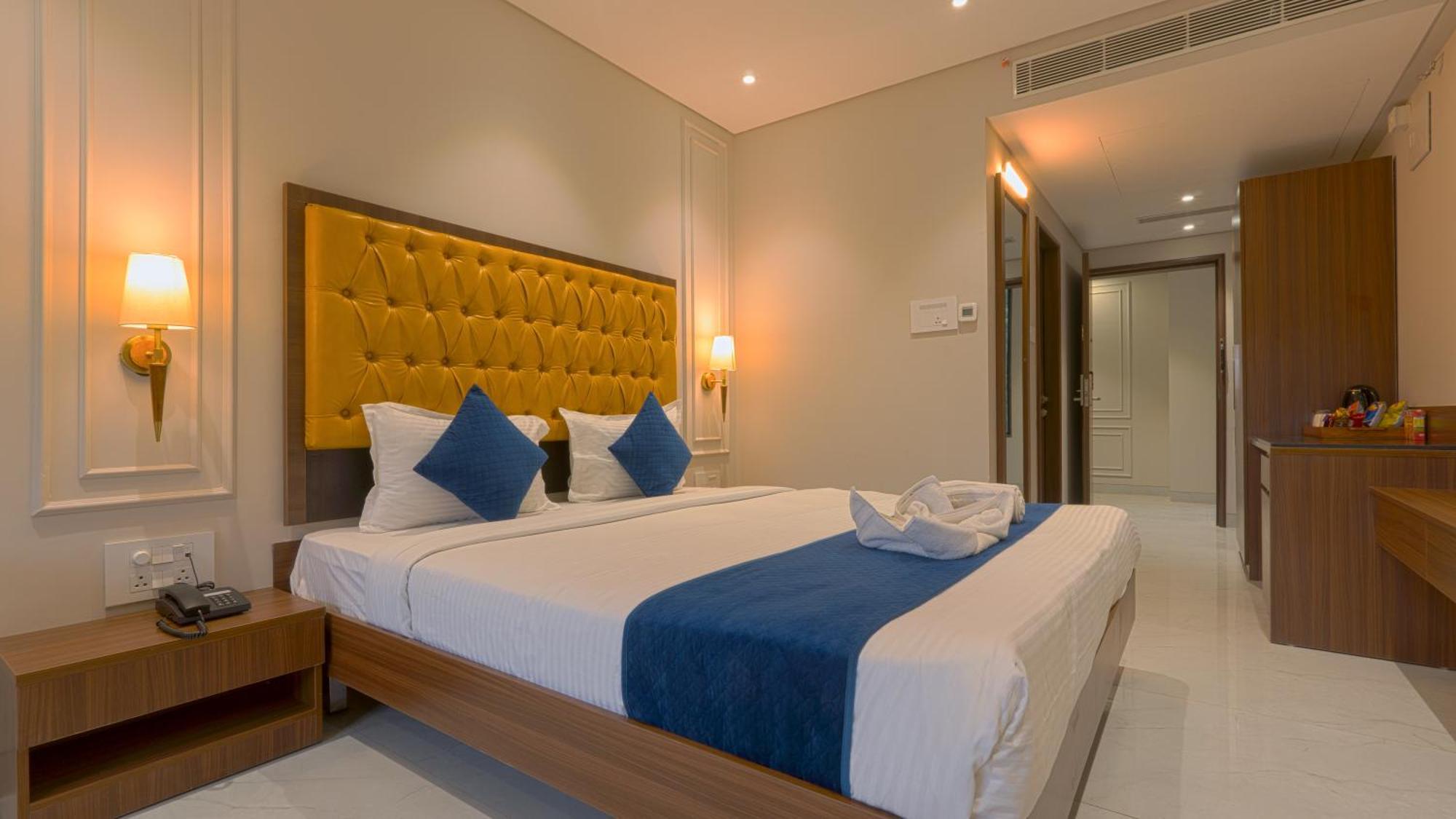Magnus Nexstar Suites Kalyani Nagar Pune Esterno foto