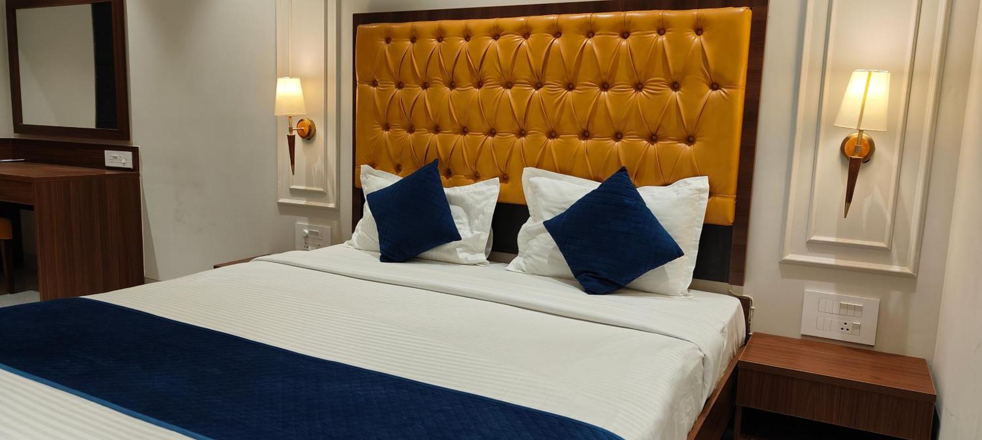 Magnus Nexstar Suites Kalyani Nagar Pune Esterno foto